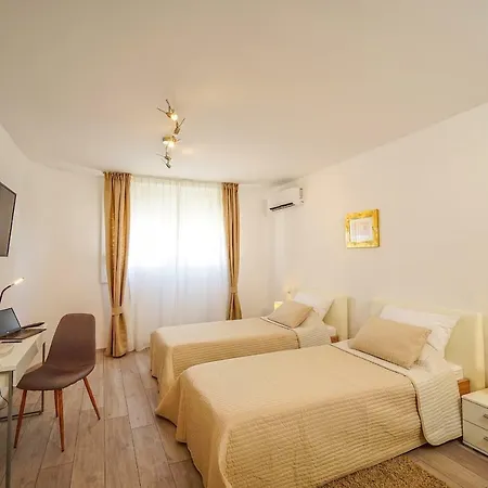In Apartman Split